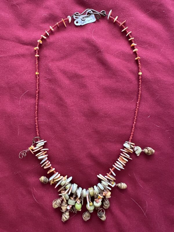 Necklace Shells & Rosebuds