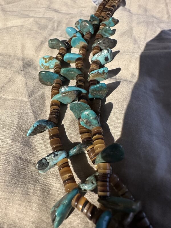 Necklace Three Strand Kingman Turquoise Pin Shell - Image 2