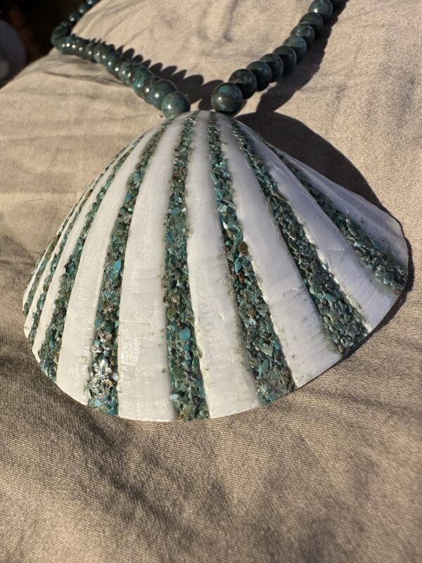 Necklace Kingman Turquoise Clam Shell - Image 2